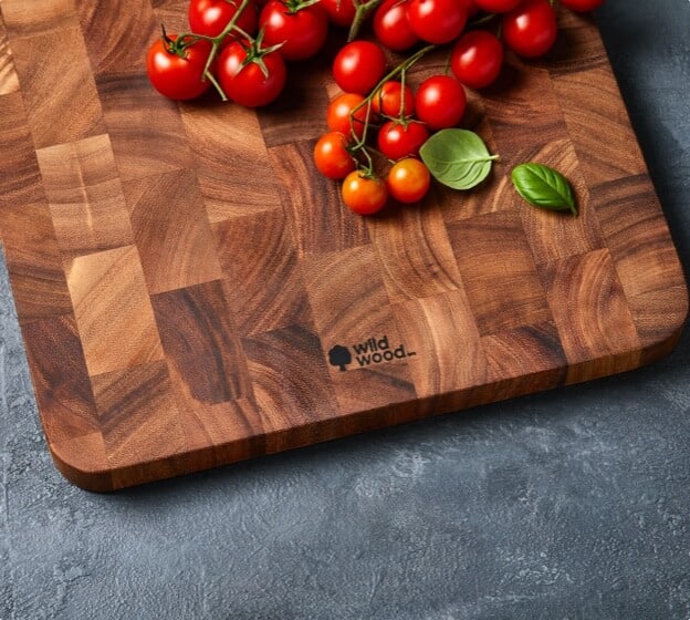 commercial pizza cutting boards