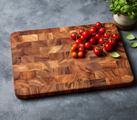 https://www.wildwood.com.au/wp-content/uploads/2021/08/Avoca-Large-End-Grain-Cutting-Chopping-Board-544x480.jpeg