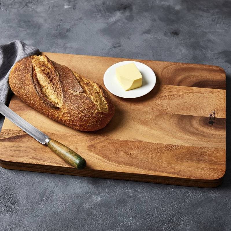 🌳 Ditch The Plastic Board!
🌳 Thoughtful Design - Smart details, Better Cooking.
🌳 Made for weeknight prep and weekend entertaining.
🌳 Premium Acacia Heartwood
🎬 Shop Now: https://www.wildwood.com.au/product/large-long-grain-board-chopping-carving-prepping-meals/