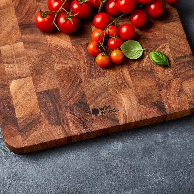 🌳 Protect Your Knives
🌳 The only chopping board you will ever need - END GRAIN perfection.
🌳 Acacia Heartwood - NO warping, NO cracking.
🌳 Designed to last a lifetime
https://www.wildwood.com.au/product/avoca-large-end-grain-board/

#endgrainboard
#acaciawood
#wildwood
#choppingboard