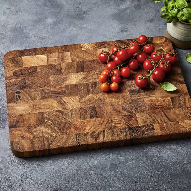 🌳 Ditch the Plastic!
🌳 The only chopping board you will ever need - END GRAIN perfection.
🌳 Acacia Heartwood - NO warping, NO cracking.
🌳 Designed to last a lifetime
https://www.wildwood.com.au/product/avoca-large-end-grain-board/
#endgrainboard
#acaciawood
#wildwood
#choppingboard