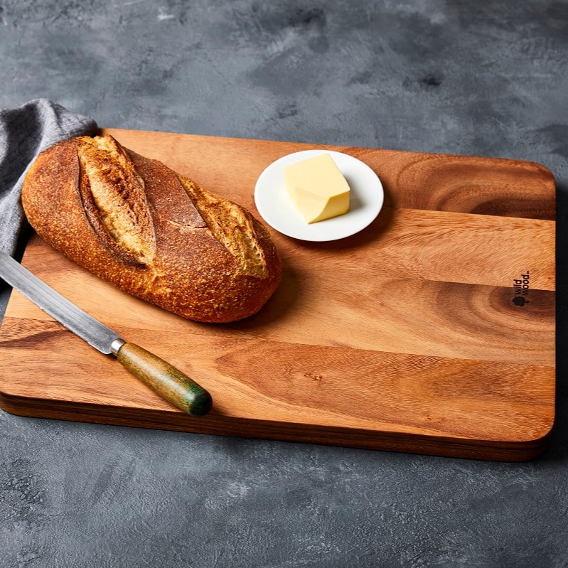 🌳 Ditch The Plastic Board!
🌳 Wooden boards are anti-bacterial, warm & beautiful.
🌳Wild Wood Design means Smart details, Better Cooking.
🌳 Premium Acacia Heartwood - long lasting!
🎬 Shop Now: https://www.wildwood.com.au/product/large-long-grain-board-chopping-carving-prepping-meals/