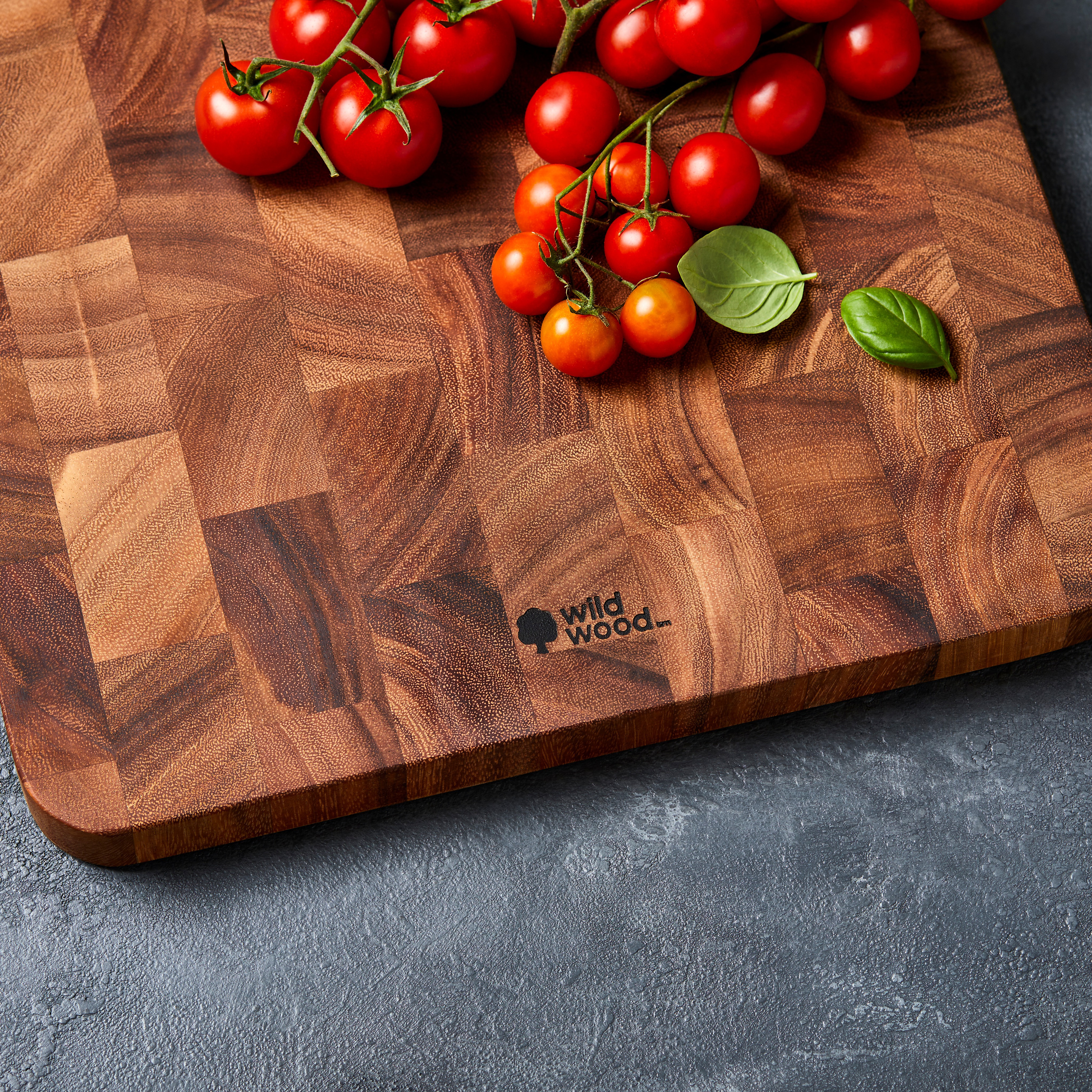 🌳 Acacia Heartwood - NO warping, NO cracking.
🌳 The only chopping board you will ever need - END GRAIN perfection.
🌳 Benchtop Beauty
🌳 Designed to last a lifetime
https://www.wildwood.com.au/product/avoca-large-end-grain-board/
#endgrainboard
#acaciawood
#wildwood
#choppingboard