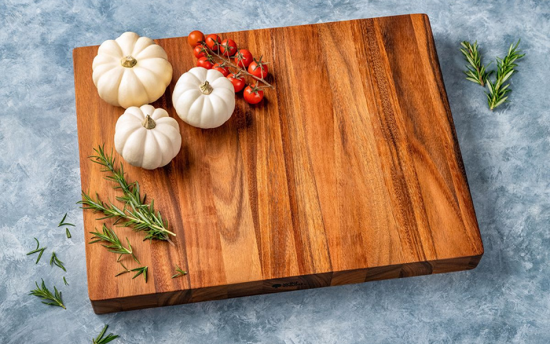 Wild Wood Benchtop chopping board